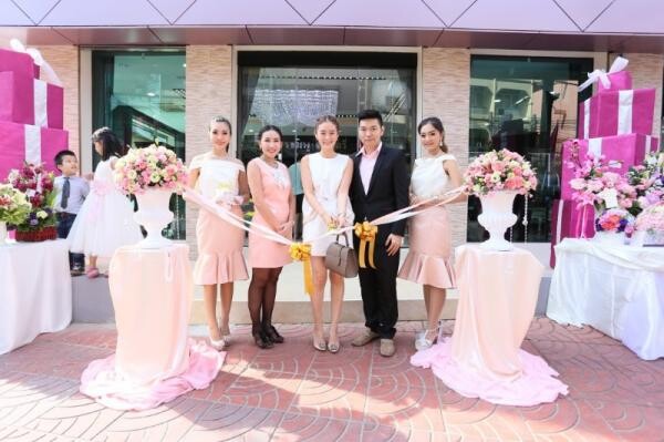 Grand Opening เปิดตัวร้านเพชรชมพู จิวเวลรี่ สาขาเยาวราช