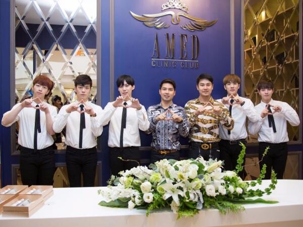 Exclusive Meet & Greet 5 หนุ่มหล่อบอยแบนด์แดนกิมจิ “The King” by Amed Clinic