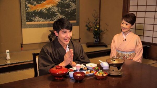 ทีวีไกด์: รายการ Tabi Japan With James Jirayu ตอนที่ 5 ผ่อนคลายน้ำพุร้อน ฮิกะชิยามะ พร้อมสัมผัสวิถี ซามูไร