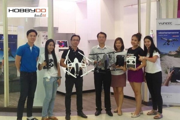 ภาพข่าว: เอ็นเทค แอสโซซิเอทเปิดตัวผลิตภัณฑ์ใหม่โดรน Yuneec รุ่น Typhoon Q500 4K