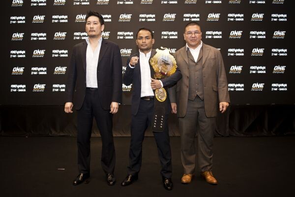 ONE Championship เปิดศึกสังเวียนเดือดครั้งแรก ในเมืองไทย ครั้งแรกของ “สปอร์ตเอ็นเตอร์เทนเมนต์อีเว้นท์”  ที่ใหญ่สุดในประเทศ  เปิดสังเวียนพาแชมป์โลก MMA คนไทย คนแรก  “เดชดำรงค์ ส.อำนวยศิริโชค” กลับมาป้องกันแชมป์ที่บ้านเกิด