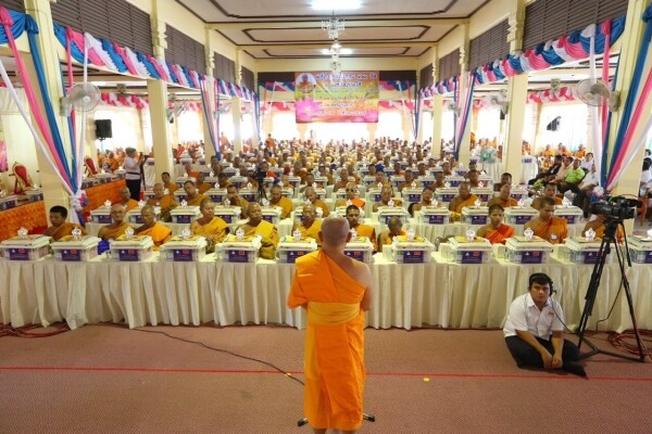 วัดพระธรรมกาย จัดถวายสังฆทาน 323 วัด 4 จังหวัดชายแดนใต้ ปีที่ 12 ครั้งที่ 120 จ.นราธิวาส