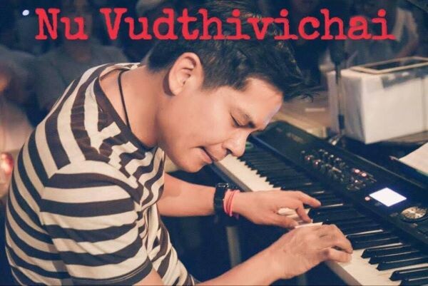 Open Mic with Nu Vudhivichai ณ แจ๊ส แฮพเพ่นส์ ถนนพระอาทิตย์ พฤหัสบดีที่ 31 มีนาคม 2559, เวลา 20:00น.