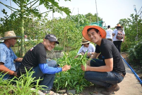 สัมผัสวิถีภูมิปัญญาชาวนาไทยที่บ้านหอมชื่นกิจกรรม “168 ชุมชนพอเพียง ร้อยเรียงตามรอยพ่อ” ครั้งที่ 4