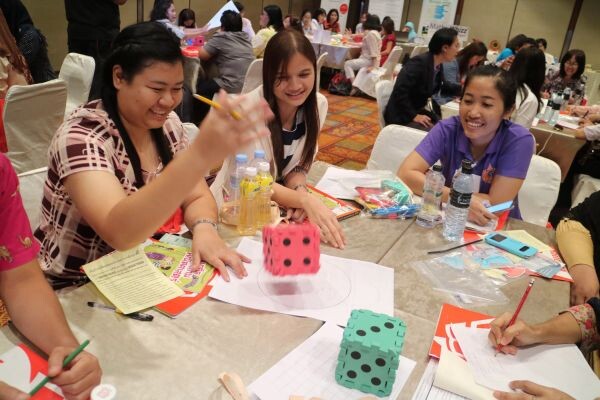 นานมีบุ๊คส์ จับมือ สถานทูตสวีเดน จัดงาน Fun with Math Games เชิญนักคณิตศาสตร์ชาวสวีเดน สอนครูไทยสอนคณิตศาสตร์ด้วยกิจกรรม Hands-on