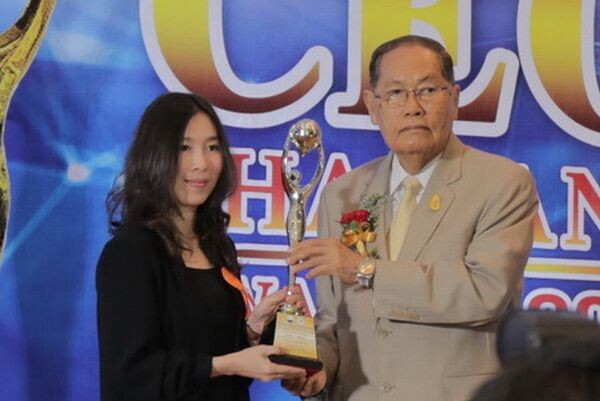 ภาพข่าว:  CEO FAVSTAY PTE. LTD. คว้า CEO Thailand Award 2016