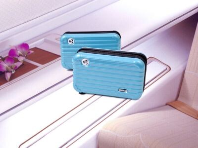 การบินไทยนำกระเป๋า “ริโมว่า (Rimowa)” สีฟ้าให้บริการผู้โดยสารบนเที่ยวบินในวันแม่แห่งชาติ