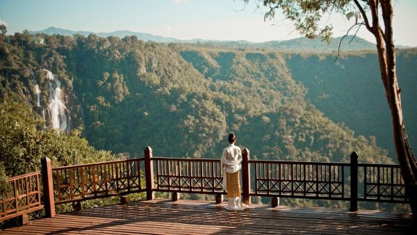 “From Bangkok To Mandalay ” พลิกโฉมวงการภาพยนตร์ไทย ขนทีมงานยกกองถ่ายทำสุดยอดสถานที่ท่องเที่ยวอันซีนของพม่า ภาพยนตร์ร่วมทุนไทย-พม่าที่ถูกจับตามองที่สุดแห่งปี