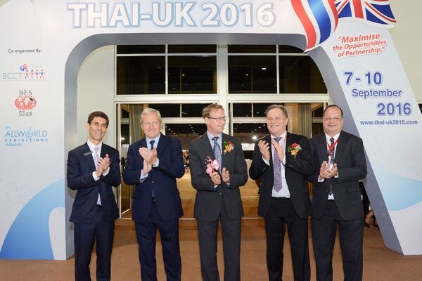 ภาพข่าว: หอการค้าอังกฤษ-ไทย จัดงาน THAI-UK 2016 ฉลองครบรอบ 70 ปี ความสัมพันธ์และความร่วมมือทางการค้า