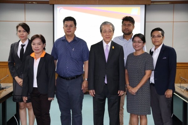 ภาพข่าว: หลักสูตรพัฒนาผู้บริหารสู่สากลอย่างมืออาชีพ