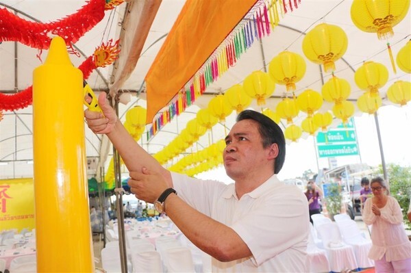 สายทานบุญหลั่งไหลเปิดโรงเจตลาดสี่มุมเมือง’ 59