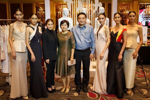 ภาพข่าว: งาน Thai Silk Fashion Show 2016 เนื่องในโอกาสมหามงคลเฉลิมพระชนมพรรษา 7 รอบ 84 พรรษา สมเด็จพระนางเจ้าฯ พระบรมราชินีนาถ ณ นครกว่างโจว