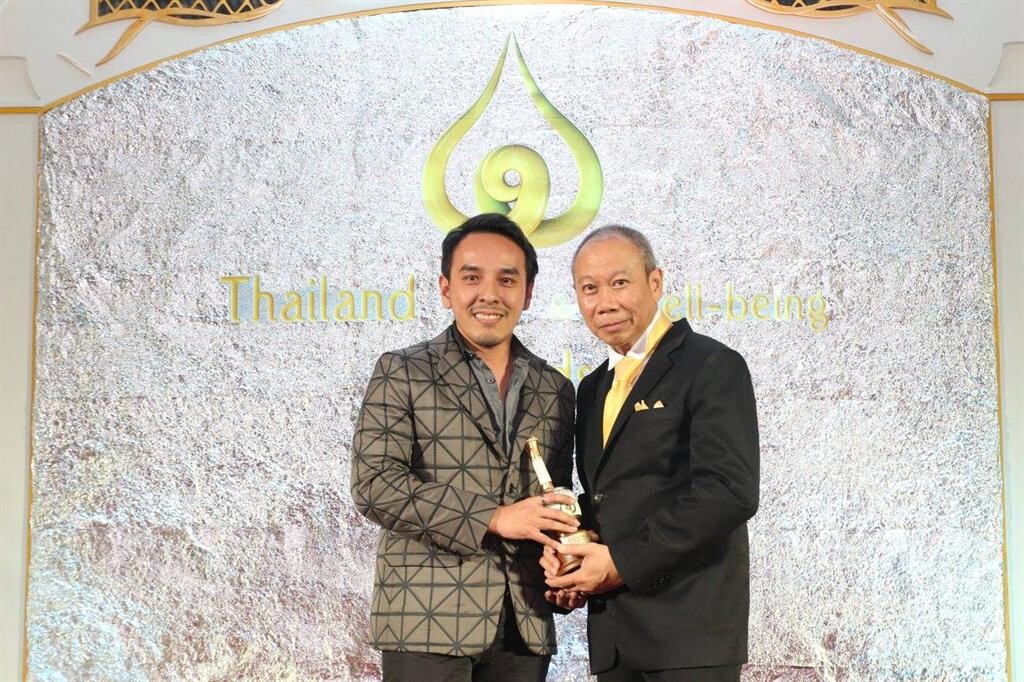 อารมณ์ดีสปา คว้า 3 รางวัลใหญ่แห่งปี จากงาน Thailand Spa & Well-being Award 2016 พร้อมเดินหน้ารุกตลาดจีนเพิ่ม ชูจุดขายหลักสปาเพื่อการเรียนรู้แห่งแรกของโลก