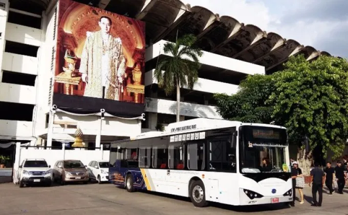 “ล็อกซเล่ย์” นำรถโดยสารไฟฟ้าให้บริการประชาชนฟรี