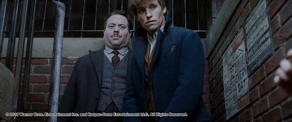 ภาพจากหนังชุดล่าสุด Fantastic Beasts and Where to Find Them พร้อมเข้าฉาย 17 พฤศจิกายนนี้ในโรงภาพยนตร์