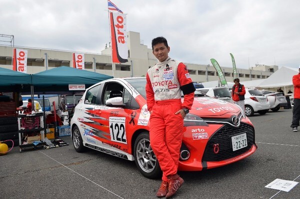 “สุพงศ์-นิวัฒน์” ลุยสร้างชื่อให้ไทยคว้าอันดับ 6 และ 11 ในศึก Netz Cup Vitz Race 2016 ประเทศญี่ปุ่น