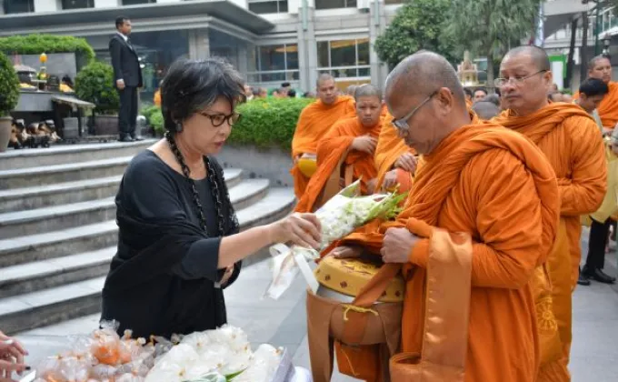 ภาพข่าว: ร่วมทำบุญโอกาสครบรอบโรงแรมอินเตอร์คอนติเนนตัล