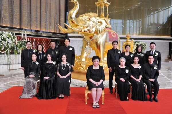 ภาพข่าว: พระองค์โสม ทรงพระกรุณาเสด็จเป็นองค์ประธานเปิด "สยามเจมส์ เฮอริเทจ”