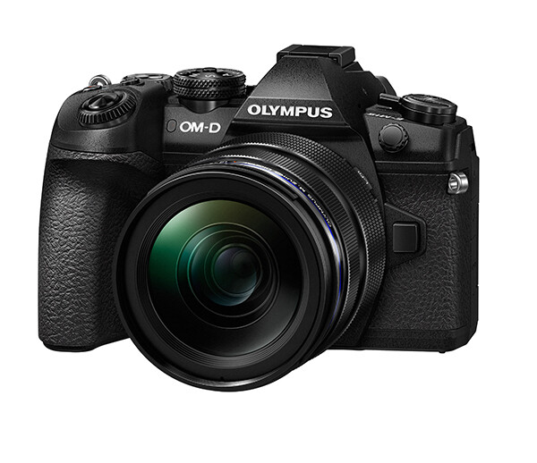 โอลิมปัส เปิดตัวสุดยอดกล้องมืออาชีพ Olympus OM-D E-M1 Mark II