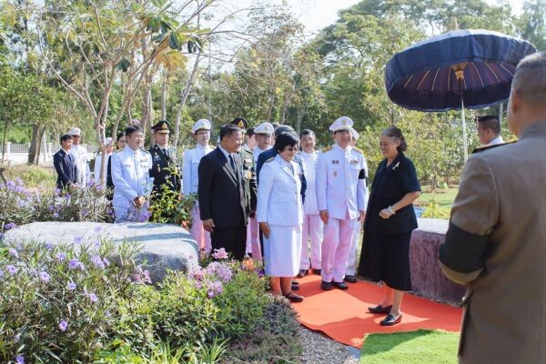 สมเด็จพระเทพรัตนราชสุดาฯ สยามบรมราชกุมารี ทรงปฏิบัติพระราชกรณียกิจงาน “แพทย์แผนไทยเทิดไท้เจ้าฟ้ามหาจักรีสิรินธร” ณ วิทยาลัยการสาธารณสุขสิรินธร จังหวัดพิษณุโลก