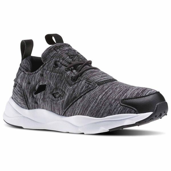 REEBOK FURY LITE JERSEY รองเท้าสนีกเกอร์ดีไซน์เท่ๆกับสไตล์ที่กำลังอินเทรนด์