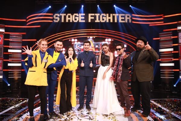 “ขมคอ” ทำได้! ยอดเยี่ยม คว้าแชมป์ 12 สมัย บนเวที “Stage Fighter ไมค์หมู่ สู้ ฟัด” รับเงินรางวัลก้อนโต 5 แสนบาท