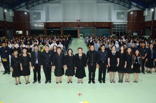 พิธีนมัสการพระเจ้าเฉลิมพระเกียรติสมเด็จพระเจ้าอยู่หัวมหาวชิราลงกรณ บดินทรเทพยวรางกูร