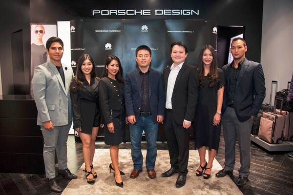 ภาพข่าว: พอร์ช ดีไซน์จับมือหัวเว่ย เปิดตัวมือถือสุดหรู 'Porsche Design Huawei Mate 9’