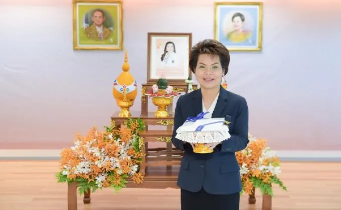 ภาพข่าว: ฟ้าหญิงจุฬาภรณ์ฯ พระราชทาน