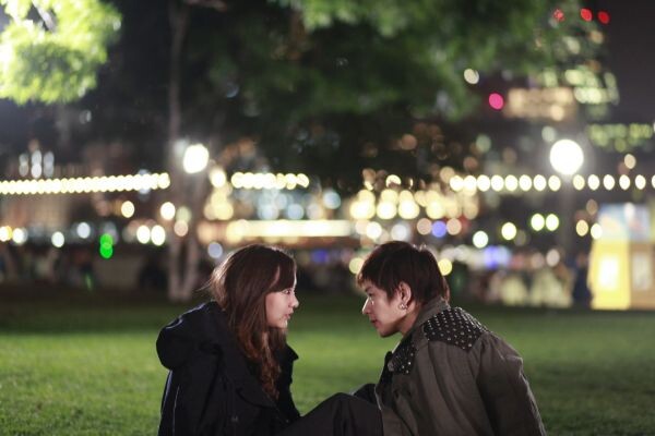 Movie Guide: “โทนี่” เอ่ยปากชม “เต้ย” กับบทบาทสุดขยี้ใจ ในภาพยนตร์ “รักของเรา The Moment”