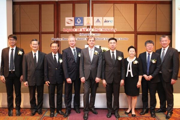 ภาพข่าว: ธนาคารกรุงเทพ สนับสนุนสัมมนา 'Impact of EV to Thai Industry’ ศึกษาผลกระทบของรถไฟฟ้าต่ออุตสาหกรรมในประเทศ