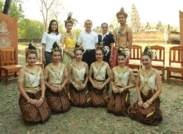 สระแก้วจัดงาน “มาฆปูรมีศรีสระแก้ว” คู่งาน“มาฆบูชาอาเซียนสานสัมพันธไมตรีในมิติพระพุทธศาสนา”การแสดงแสง สี เสียง ณ ปราสาทสด๊กก๊อกธม จังหวัดสระแก้วหวังส่งเสริมท่องเที่ยวเชิงวัฒนธรรม กระตุ้นเศรษฐกิจในจังหวัด