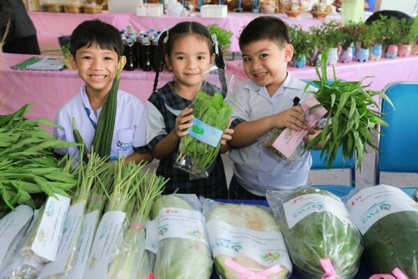 สสส. และหน่วยงานภาคี ห่วงใยเด็กไทย น้อมนำพระราชดำรัสสมเด็จพระเทพฯ สร้างศูนย์เรียนรู้....สู่ “เด็กไทยแก้มใส”