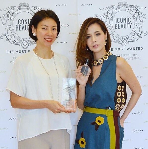 “โพสิทีฟ” คลีนซิ่งออยล์ คว้ารางวัล ICONIC BEAUTY 2016 จากนิตยสารแพรว สองปีซ้อน