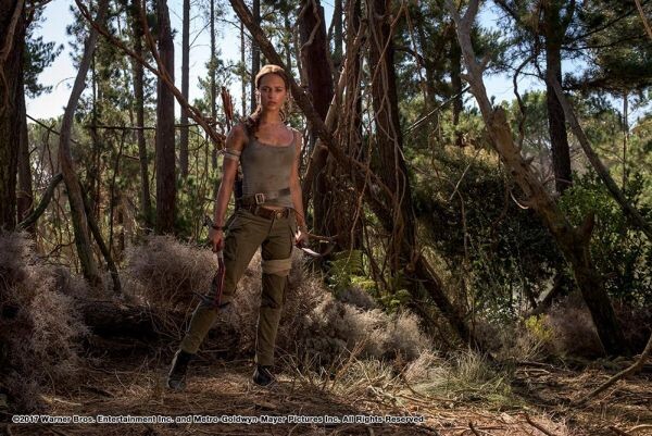 เผยภาพชุดแรก อลิเซีย วิกันเดอร์ ในภาพยนตร์ Tomb Raider เรียกน้ำย่อยก่อนฉายจริง มีนาคม 2018