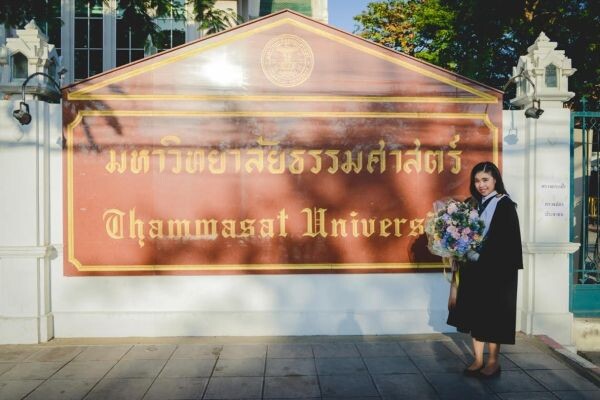 เปิดมิติรัฐธรรมนูญในมุมเยาวชน ผู้ตามรอย “สัญญา ธรรมศักดิ์” เพื่อที่จะเป็นผู้ร่างกฎหมายของชาติในอนาคต