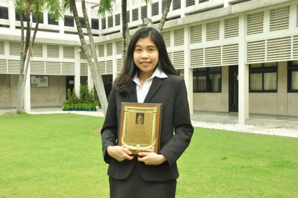 เปิดมิติรัฐธรรมนูญในมุมเยาวชน ผู้ตามรอย “สัญญา ธรรมศักดิ์” เพื่อที่จะเป็นผู้ร่างกฎหมายของชาติในอนาคต