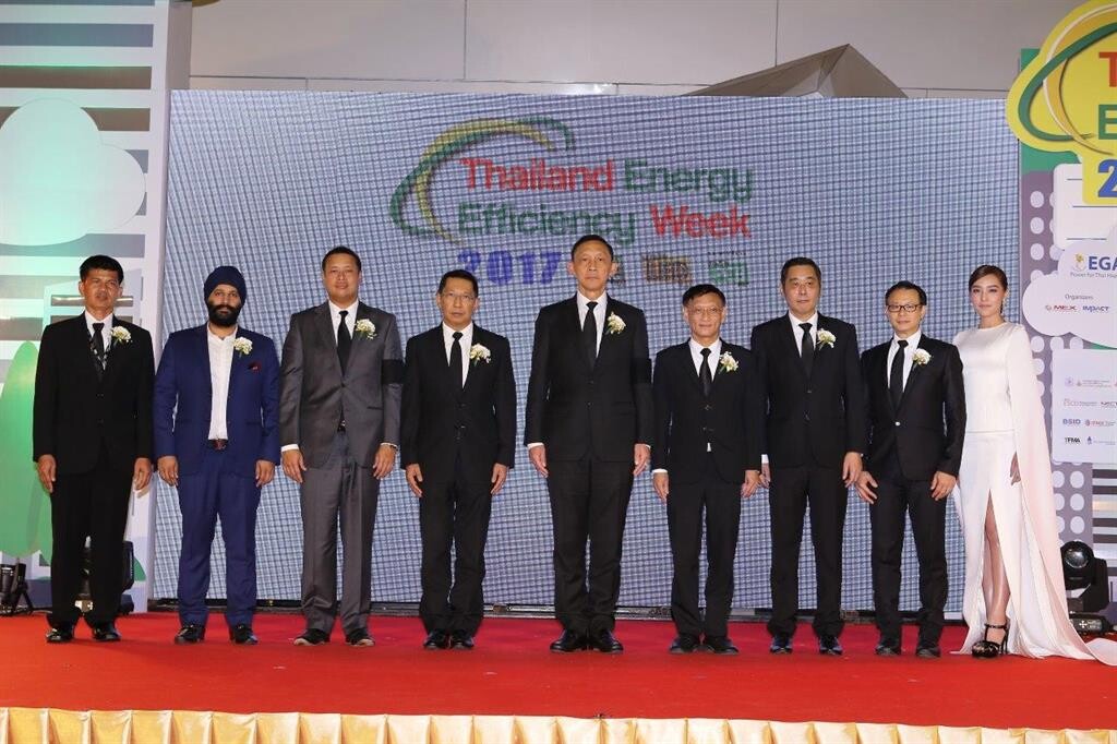  กฟผ. จับมือ กระทรวงพลังงาน เปิดงาน “Thailand Energy Efficiency Week 2017” ผนึกสุดยอด 3 งาน โชว์นวัตกรรมประหยัดพลังงานของไทย และต่างชาติที่ใหญ่ที่สุดในอาเซียน