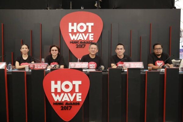 ชาว Hotwave Music Awards ร่วมสร้างปรากฎการณ์ ยอดคนดู Facebook Live รอบออดิชั่นมากกว่า 500,000 คน