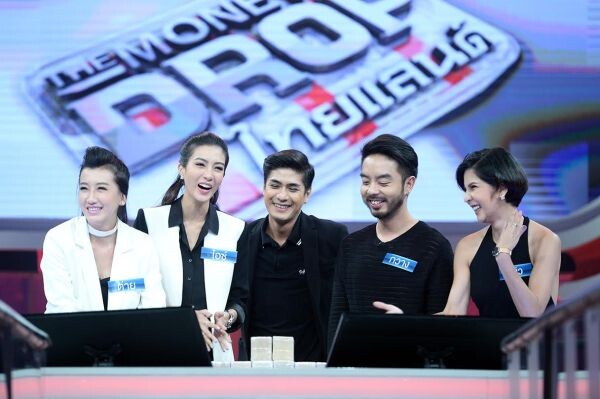 ทีวีไกด์: รายการ “The Money Drop Thailand...เล่นเป็นหมู่” “ต่าย - ชัชฎาภรณ์” นำทัพ “หมู่ดารา” มากฝีมือ ลุยศึก 7 คำถาม! พร้อมสู้ความตื่นเต้นประชิดตัว!!!