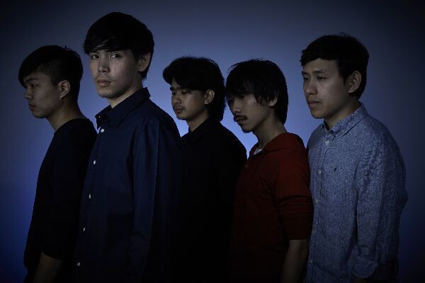 MONOMANIA ชวนมาพบกับคอนเสิร์ตเต็มรูปแบบครั้งแรกของวง ในคอนเสิร์ตเปิดอัลบั้มที่สอง “Before The Dawn”