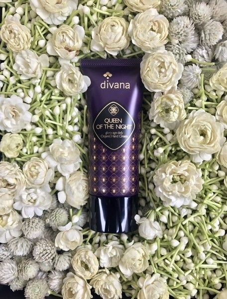 หอมหวนชวนลุ่มหลง กับ Hand Cream สัญชาติไทย Divana