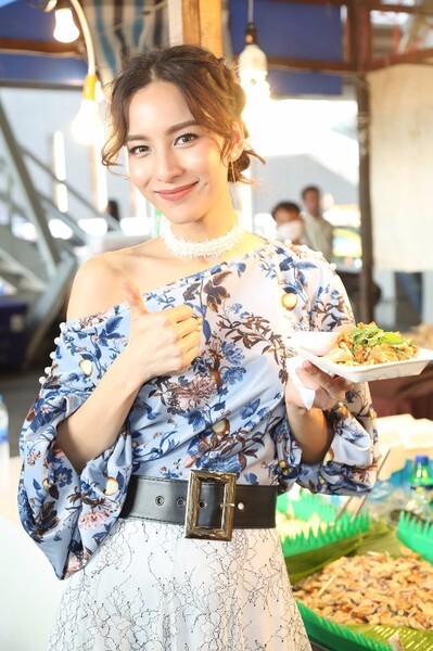 MBK Center ร่วมกับ TALAD Design จัดงาน “Thai Taste Mingle ของกินริมน้ำ” ชวน “กรีน-อัษฎาพร สิริวัฒน์ธนกุล” มาชิมของอร่อยย้อนรอยวิถีชีวิตริมน้ำ