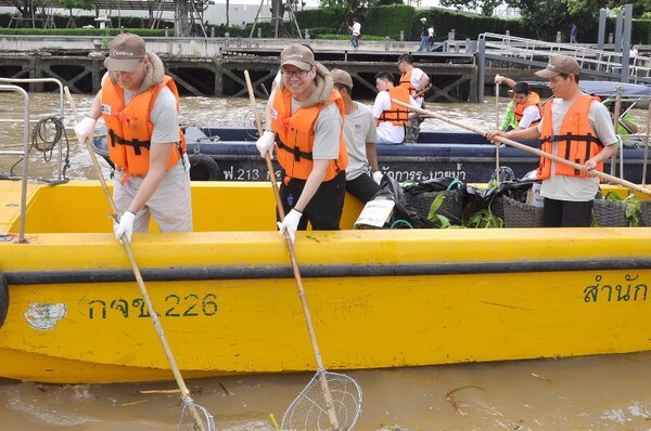 โรงแรมชาเทรียม ริเวอร์ไซด์ กรุงเทพฯ ร่วมทำความสะอาดแม่น้ำเจ้าพระยา “Clean up the River 2017”