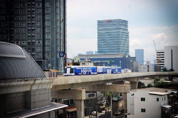 'BEM’ วางโรดแมพเพิ่มประสิทธิภาพบริการรับความต้องการพุ่งเท่าตัว เพิ่มรถสายสีน้ำเงิน 35 ขบวนใน 2 ปี เดินหน้าพัฒนาโครงข่ายต่อเนื่อง