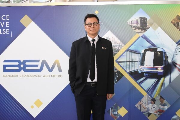 'BEM’ วางโรดแมพเพิ่มประสิทธิภาพบริการรับความต้องการพุ่งเท่าตัว เพิ่มรถสายสีน้ำเงิน 35 ขบวนใน 2 ปี เดินหน้าพัฒนาโครงข่ายต่อเนื่อง