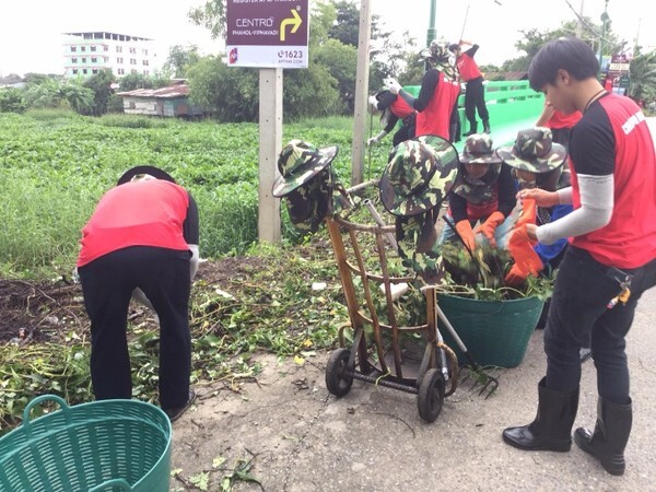 สำนักงานป้องกันและบรรเทาสาธารณภัยจังหวัดปทุมธานี เข้าร่วมกิจกรรม"คลองสวยน้ำใส” ณ ชุมชนทองแท้ ตำบลคลองหนึ่ง อำเภอคลองหลวง จังหวัดปทุมธานี