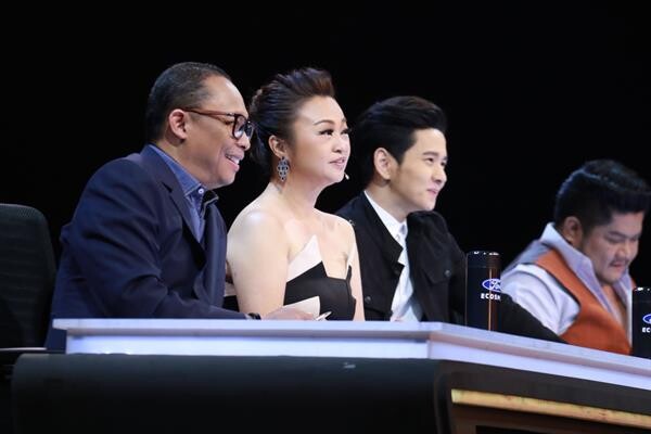 โปรดิวเซอร์ดี้ ขาโหด คัดลูกทีมแบบเก้าอี้ดนตรี ใน The  X  Factor Thailand รอบ 4 Chair Challange