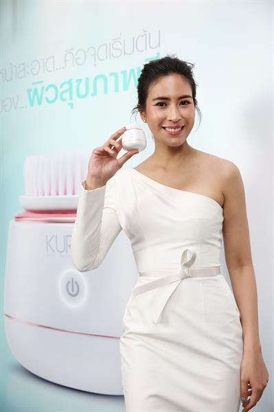 “KURON Mini Sonic Brush” ที่สุดของนวัตกรรมการทำความสะอาดผิวหน้า เพราะหน้าสะอาด...คือจุดเริ่มต้นของผิวสุขภาพดี