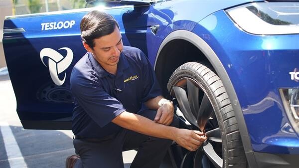 Goodyear Announces Intelligent Tire Trial, Expands Fleet Management Solution for Semi-Autonomous Fleet